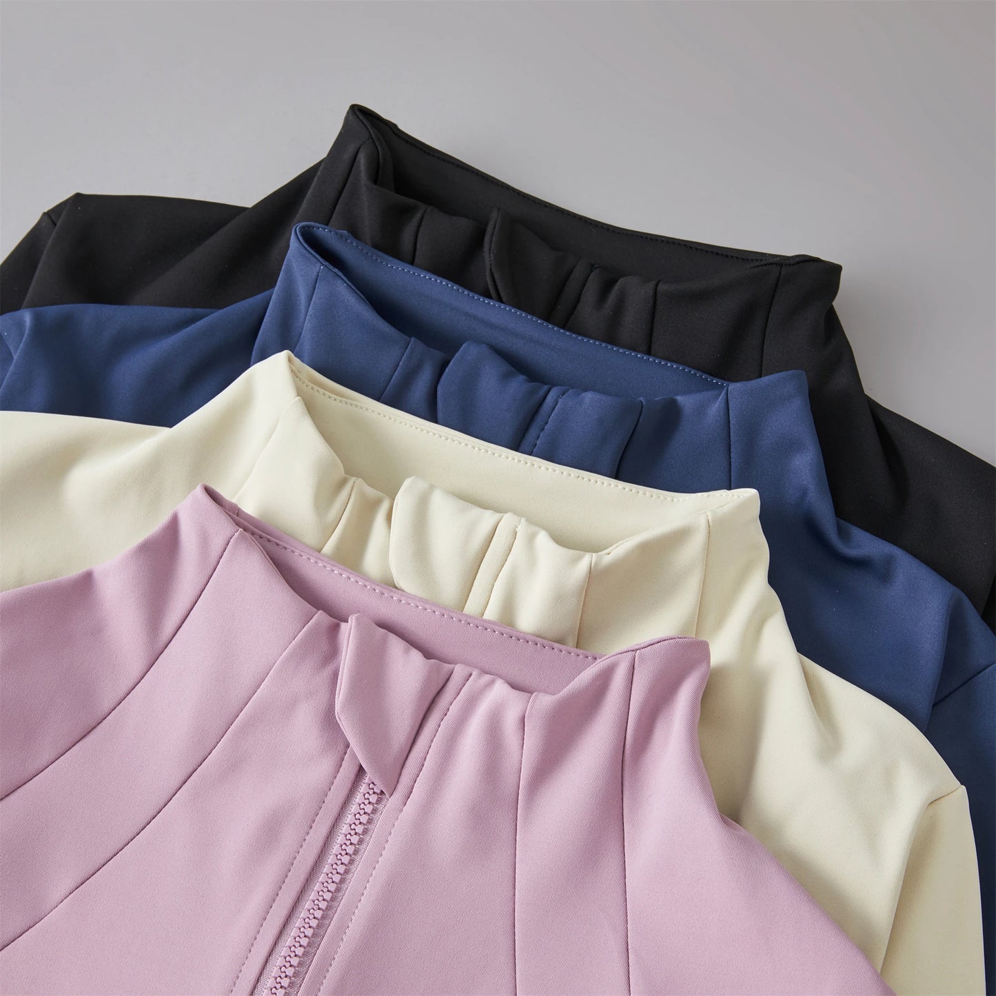 Jaqueta Corta-Vento Feminina para Treino – Blusa Esportiva de Manga Longa, Ideal para Corrida, Yoga e Academia | Moda Fitness & Activewear